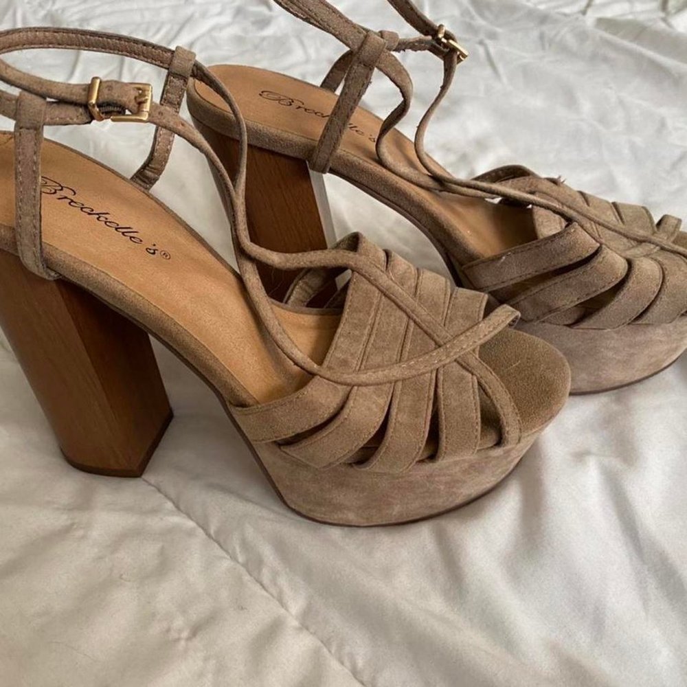 Taupe suede and wood heels Size 7